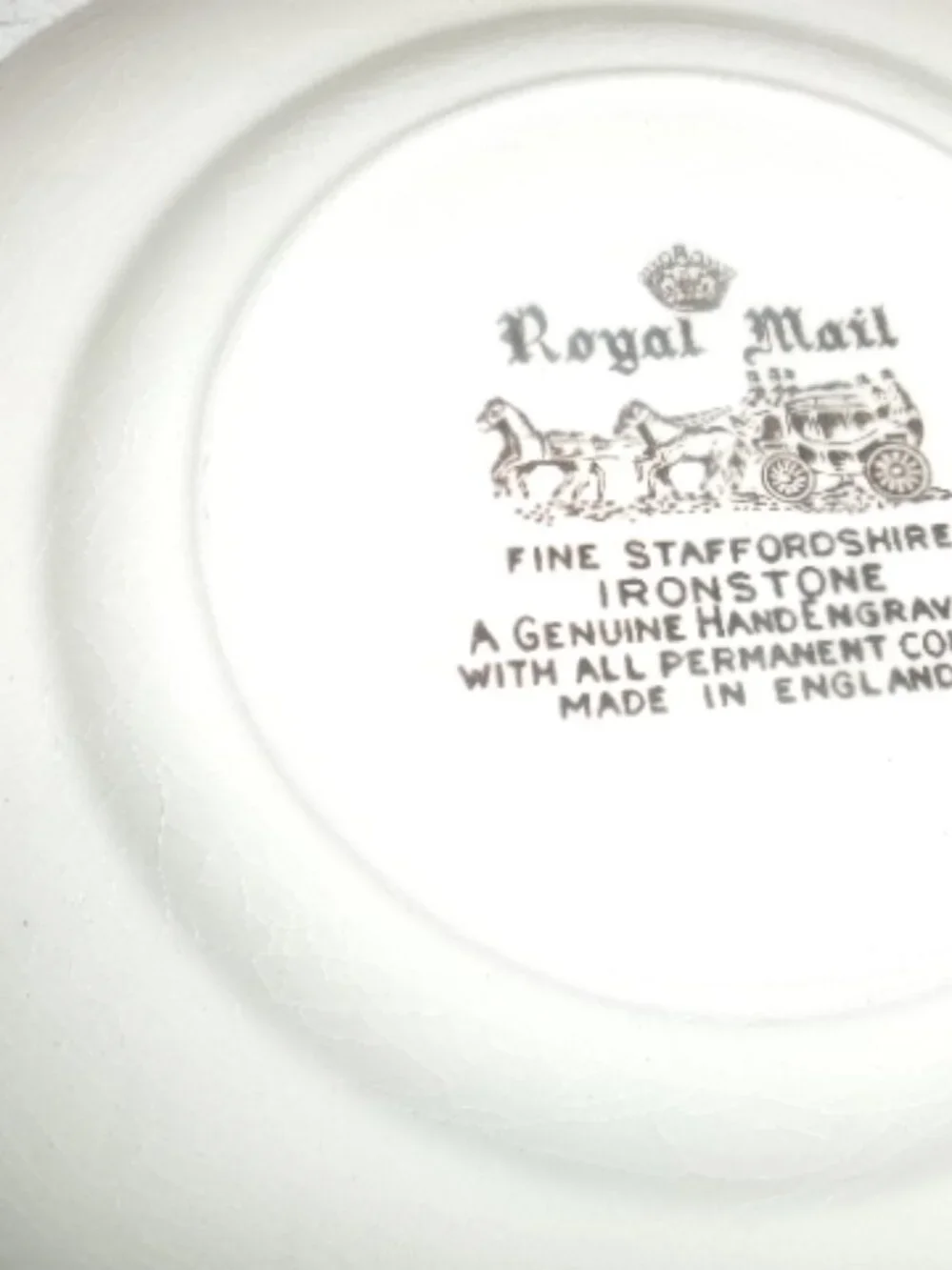 Vtg Royal Mail fine Ironstone bread plates 6 in lot of 4 sweet vintage - Picture 4 of 4